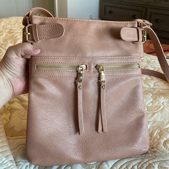 Mistique Handbags - Mystique Multiple Pocket Crossbody